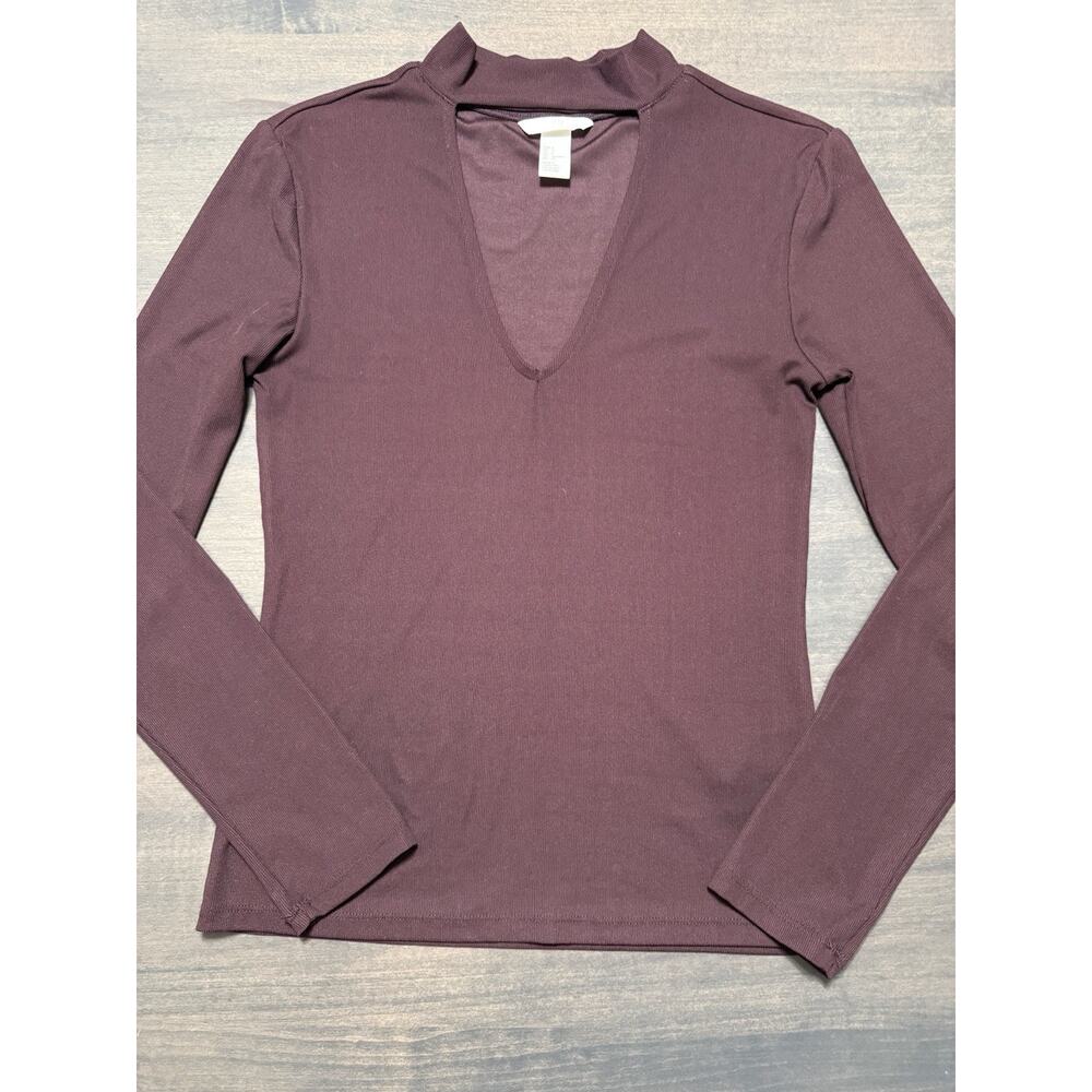 H & M Womens Ribbed Maroon Top Shirt Small Long Sleeve Cutout detail